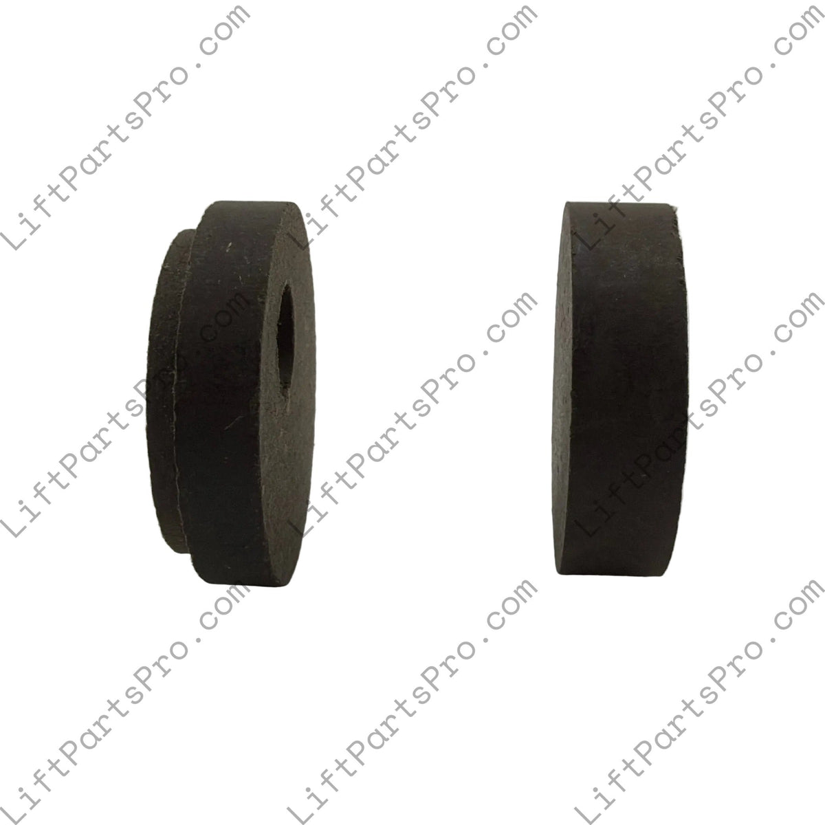 Side view of Inclinator elevator ME20 RF-38 Puck Brake Pads #67304012