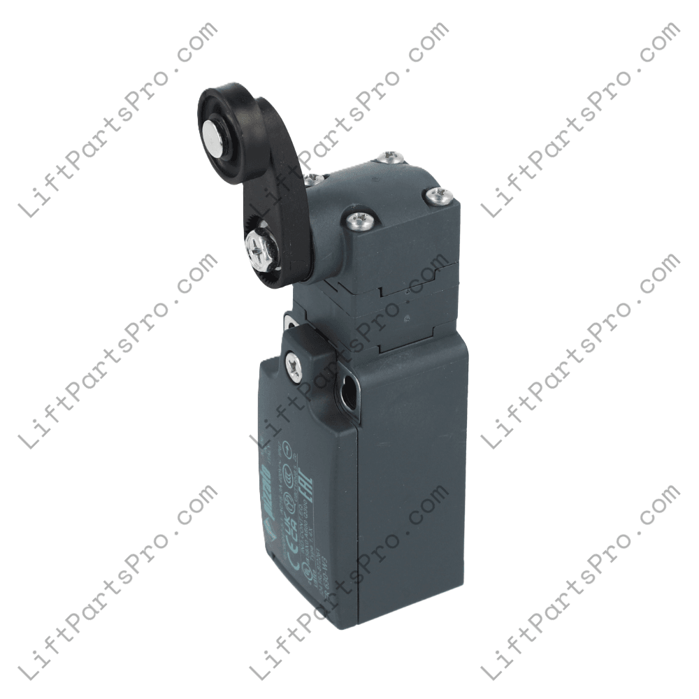 Pizzato FR630 Position / Slack Limit Switch — Roller Lever with Reset Device