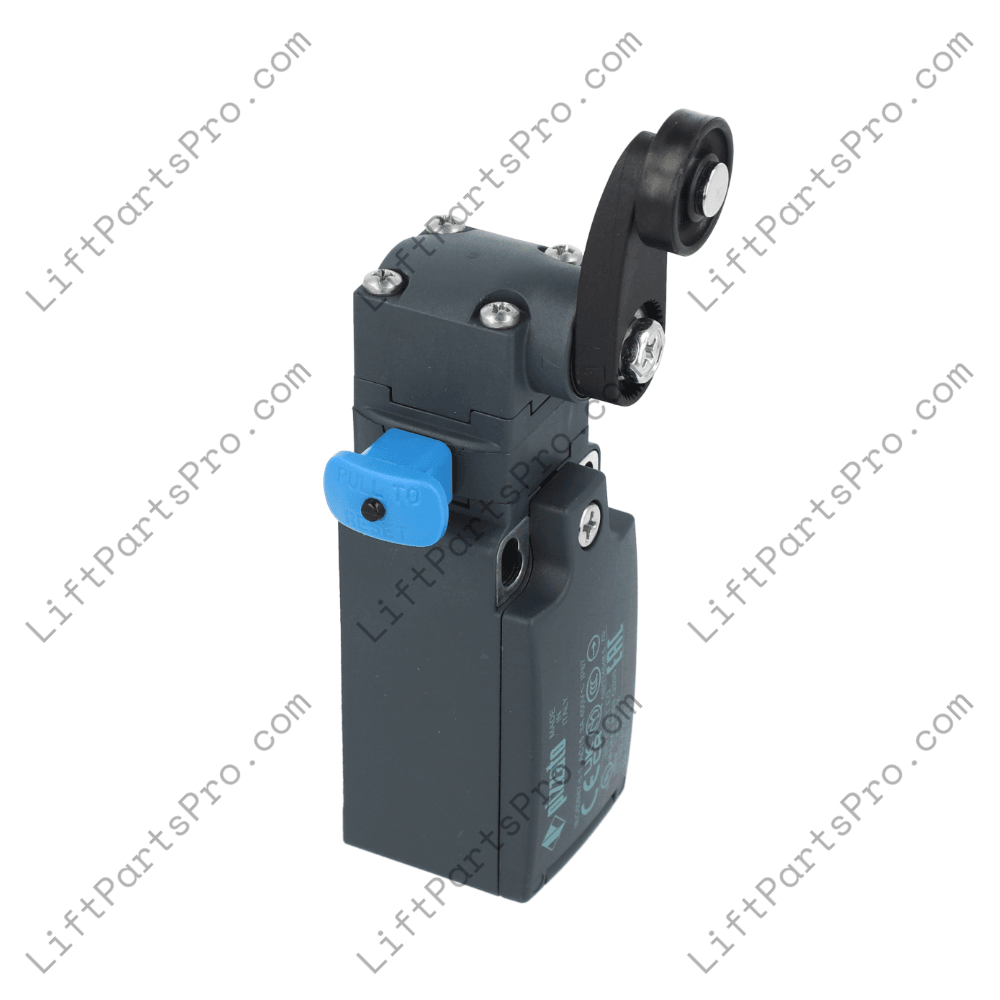 Pizzato FR630 Position / Slack Limit Switch — Roller Lever with Reset Device